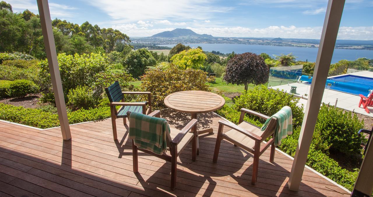 Te Moenga Lodge Taupo Exterior photo