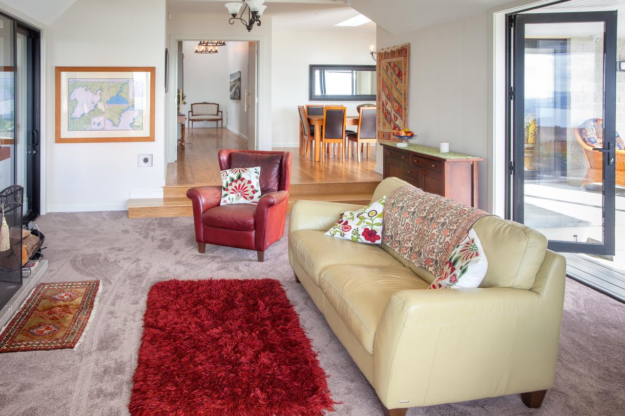 Te Moenga Lodge Taupo Exterior photo