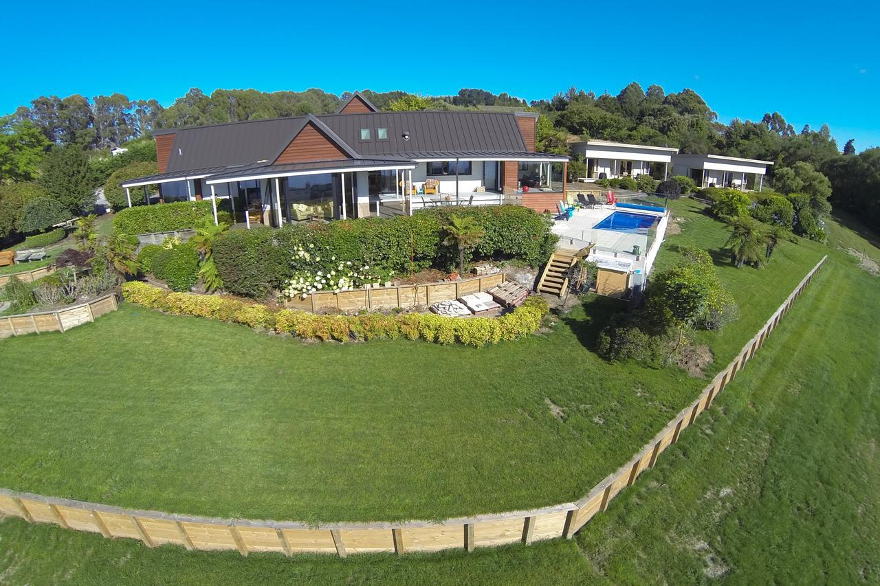 Te Moenga Lodge Taupo Exterior photo