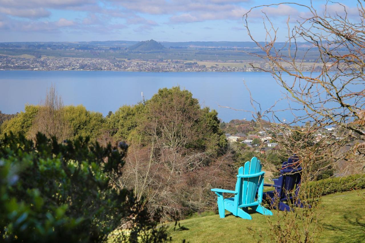 Te Moenga Lodge Taupo Exterior photo